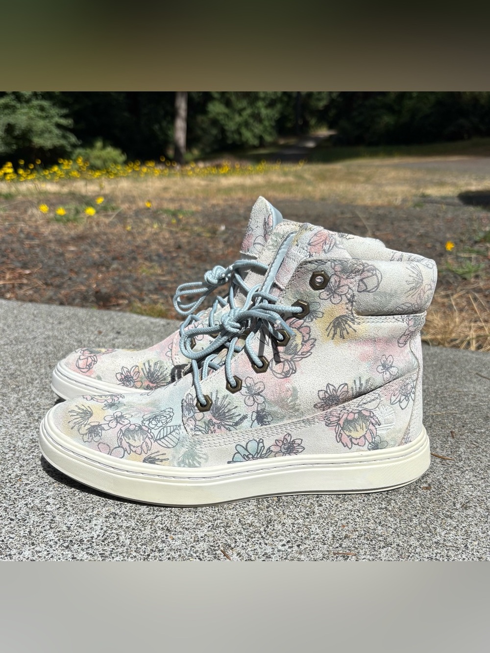 Timberland Londyn Floral 6” Sneaker Boots Women 7.5 Rare A1X46